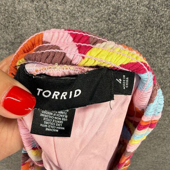 Torrid Shorts Women 4 Pink Geometric Chino Ruffle High Rise Elastic Waist Lined - Picture 7 of 9